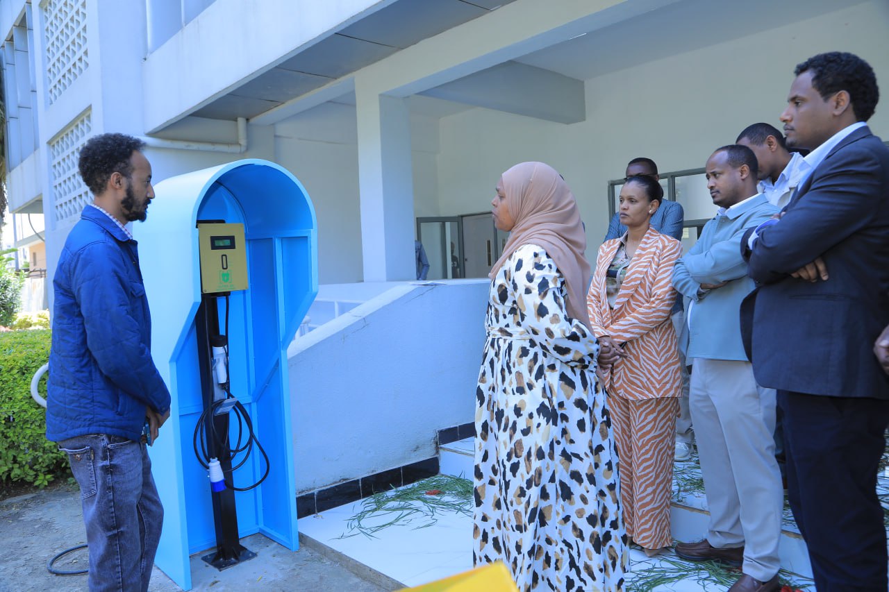 574569192_1122123696768166_8265222804097658646_n