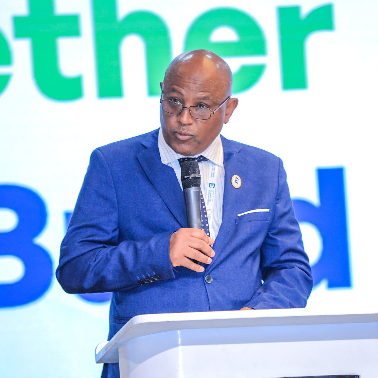 photo_2025-11-17_18-41-28