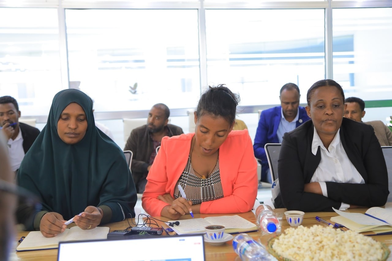 600286578_1157688229878379_6376403346261259331_n