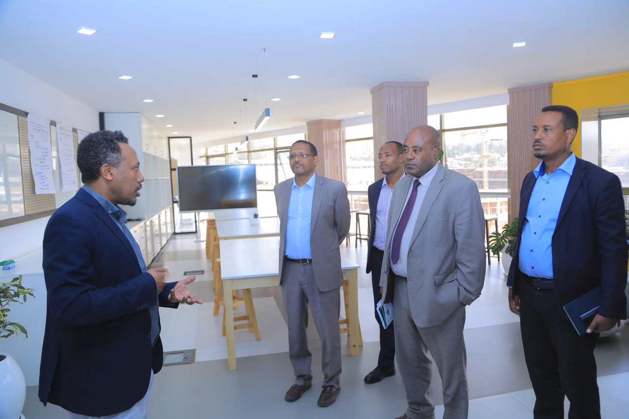 637630613_1206849854962216_9220858274569309322_n