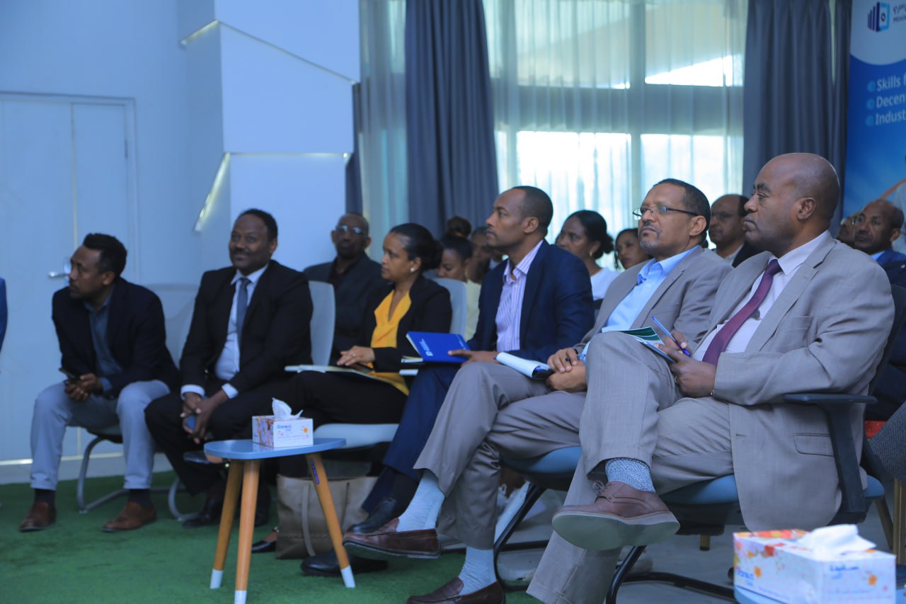 638434405_1206849801628888_3252095724678316421_n