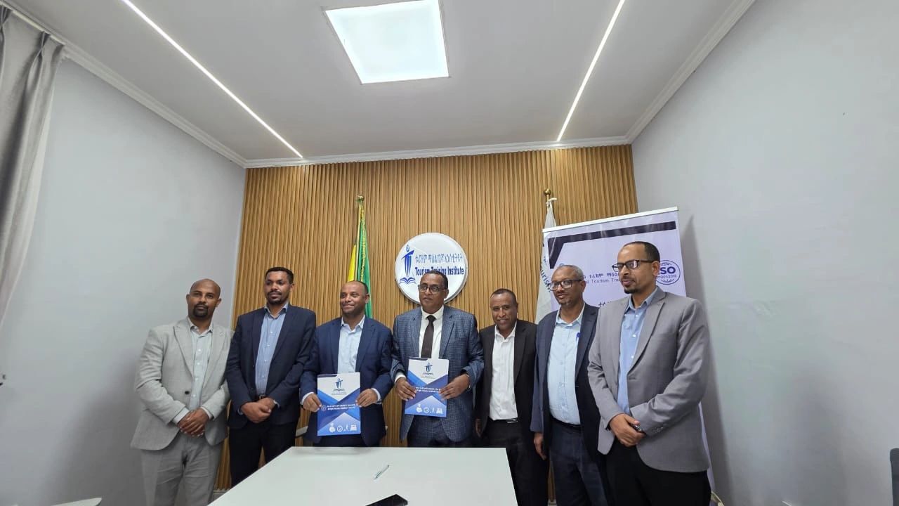 653707836_1229188116061723_2139778252436572638_n